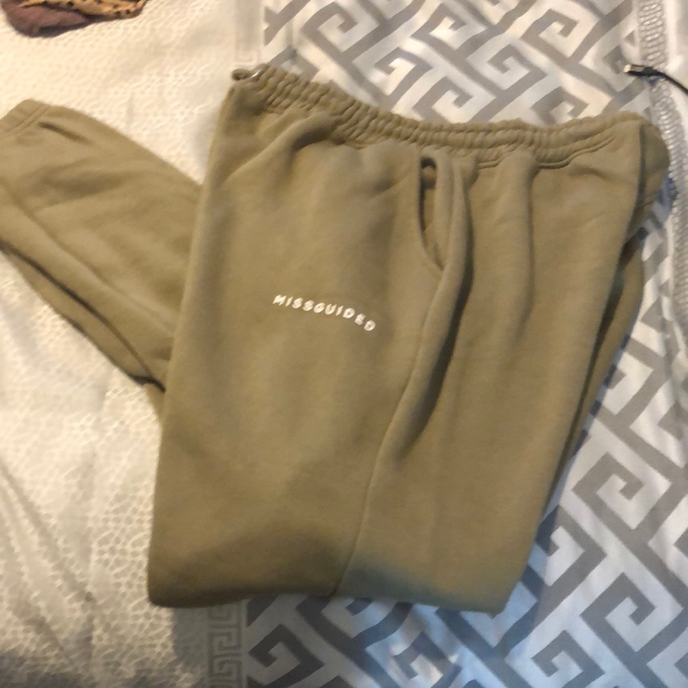 Misguided sweatpants olive color nwot size 14